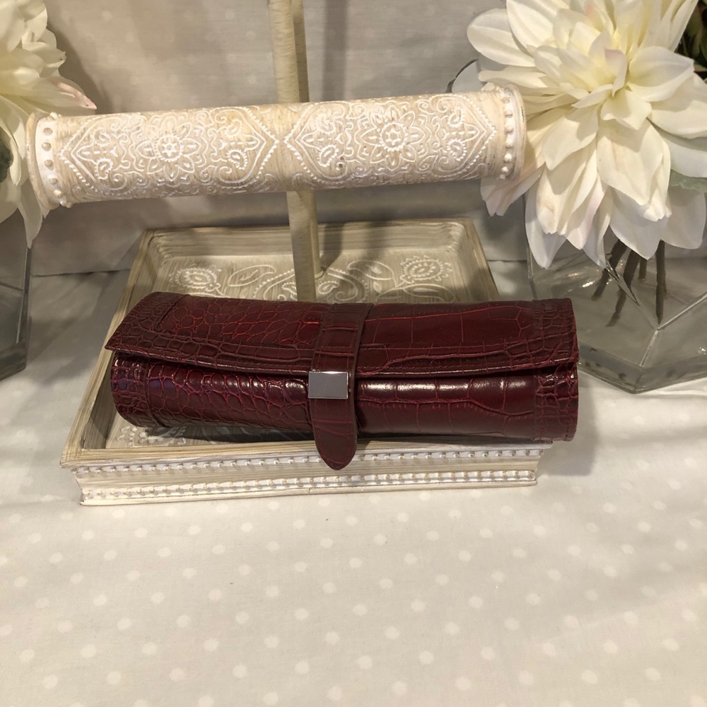 Tuscan Designs Jewelry Roll